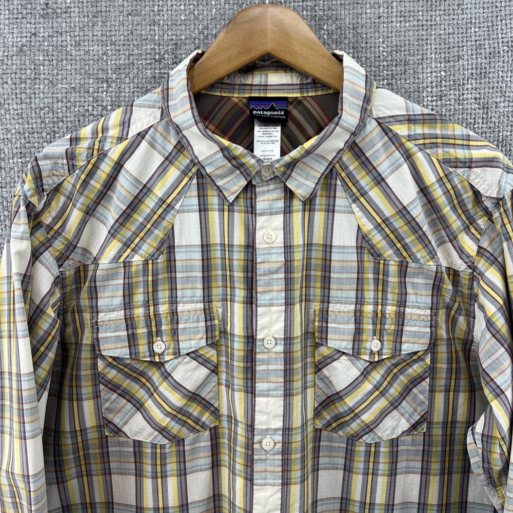 Patagonia Yellow Plaid 100% Organic Cotton Men Large Button Up Shirt Pockets L/S